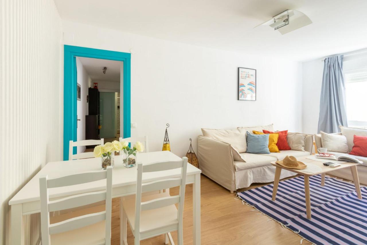 Colours Apartment And Garage Historical Center 4 Pax Sevilla Dış mekan fotoğraf