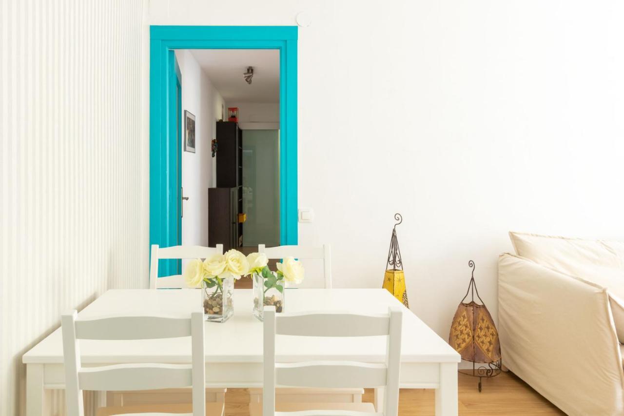 Colours Apartment And Garage Historical Center 4 Pax Sevilla Dış mekan fotoğraf