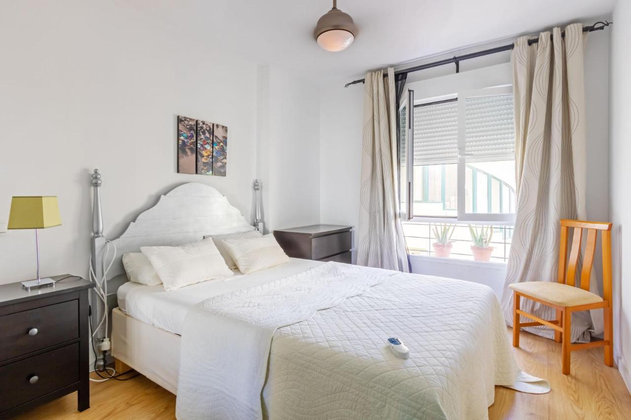 Colours Apartment And Garage Historical Center 4 Pax Sevilla Dış mekan fotoğraf