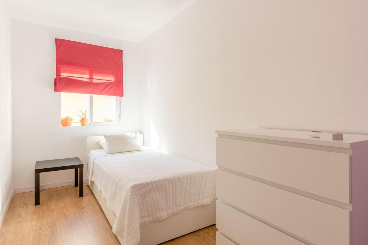 Colours Apartment And Garage Historical Center 4 Pax Sevilla Dış mekan fotoğraf